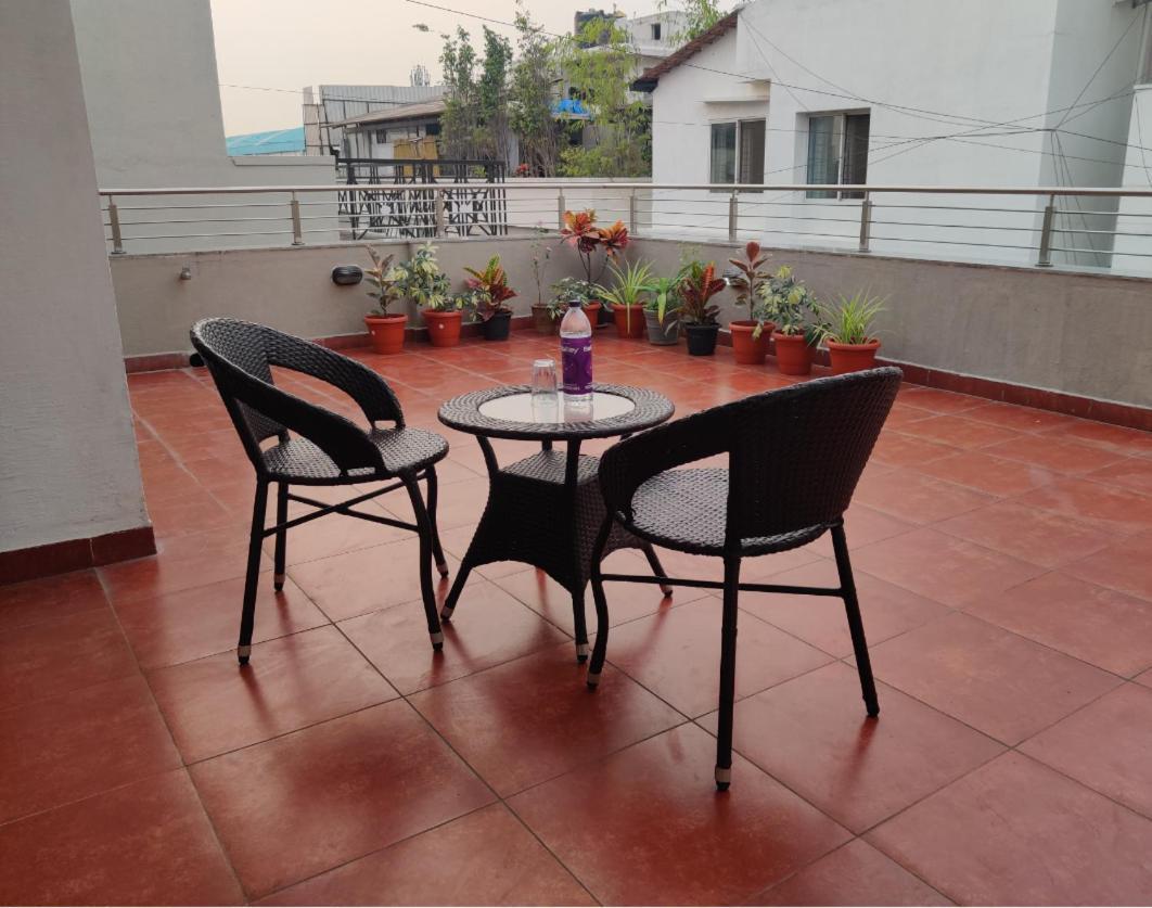 Ixora Suites Bangalore Exterior photo