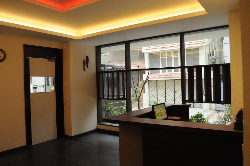 Ixora Suites Bangalore Exterior photo